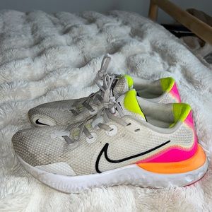 Nike Renew Sneakers